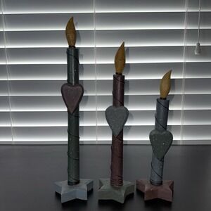 Set 3 Carved Wood Christmas Country Candle Sticks Flames Hearts Speckled Stars‎